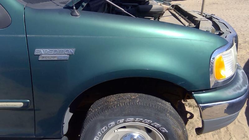 1997-2004 Ford Expedition Fender RH