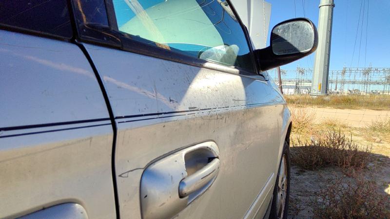 2004-2007 Dodge Caravan Front Door RH