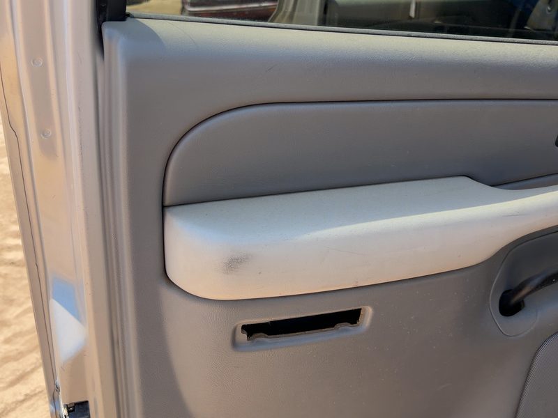 2005 Chevy/gmc Suburban 1500 Series Rear Door Trim Panel LH