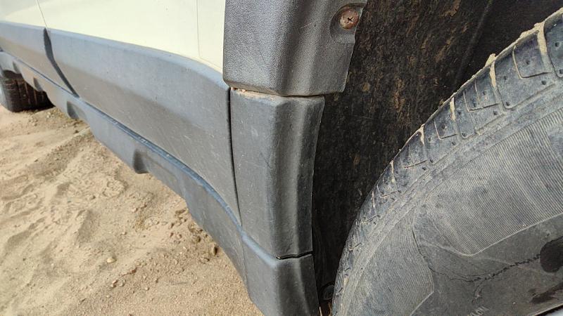 2012 Subaru Legacy/ Outback Quarter Panel Moulding LH
