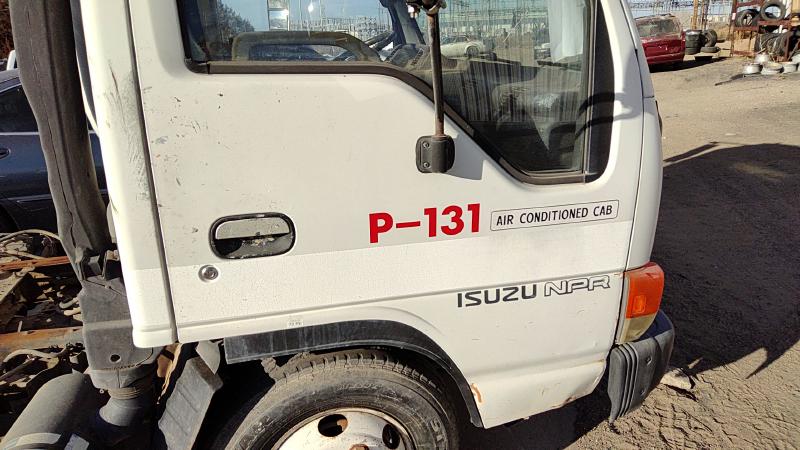 1996 Isuzu Truck (big Truck) Front Door RH