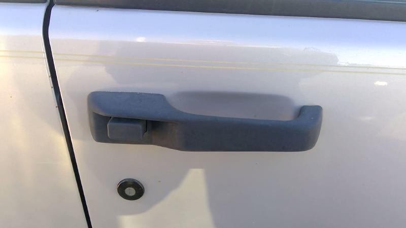 1994 Jeep Grand Cherokee Outside Door Handle RH