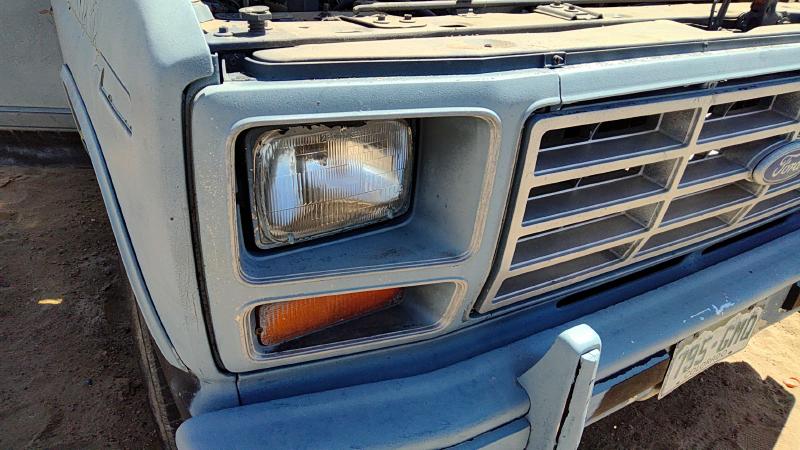 1980-1986 Ford Pickup F150 Series Headlight Door RH