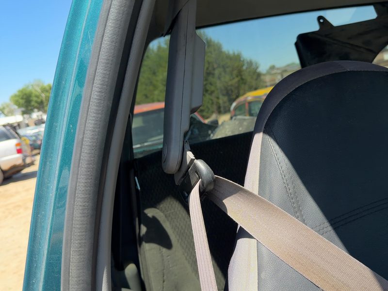 1998 Ford Pickup F150 Series Front Seat Belt RH