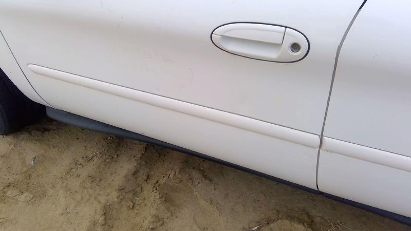 1996-1999 Ford Taurus(see Also Taurus X) Front Door LH