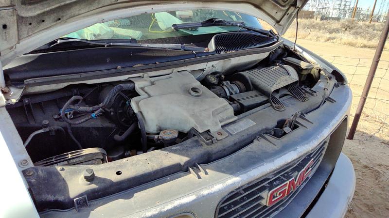 1996-2002 GMC Van Savana 2500 Series Radiator Support