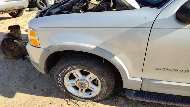 2002-2005 Explorer Fender LH