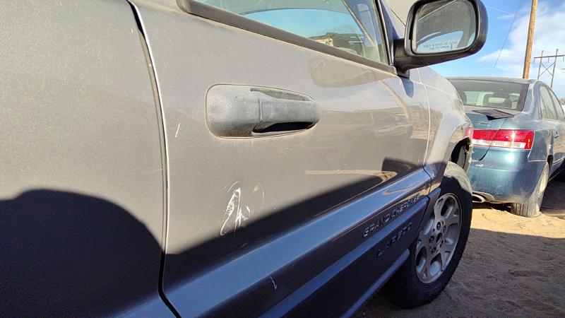 1999-2004 Jeep Grand Cherokee Front Door RH