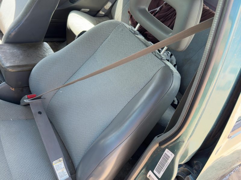 1995 Isuzu Rodeo Front Seat Belt LH