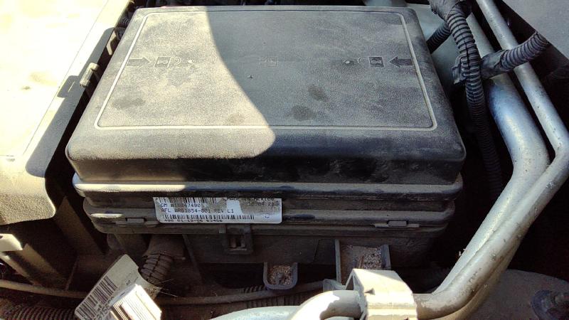 2006 Chevrolet Hhr Engine Fuse Box