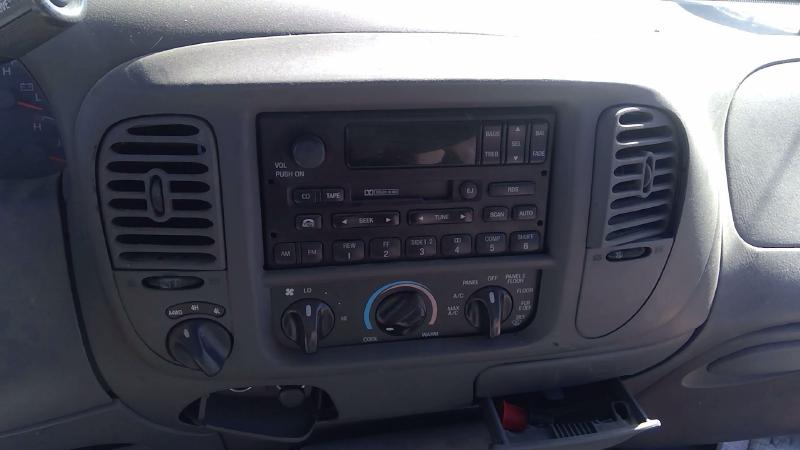 1997-2004 Ford Expedition Dash Panel