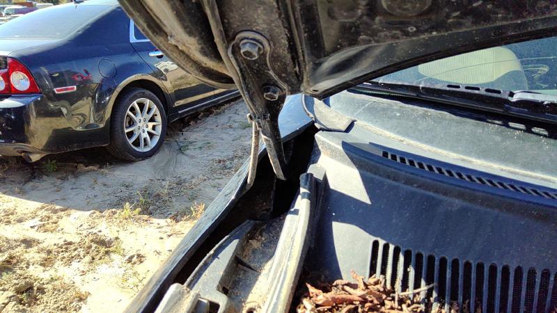 2006-2012 Toyota Rav-4 Hood Hinge RH
