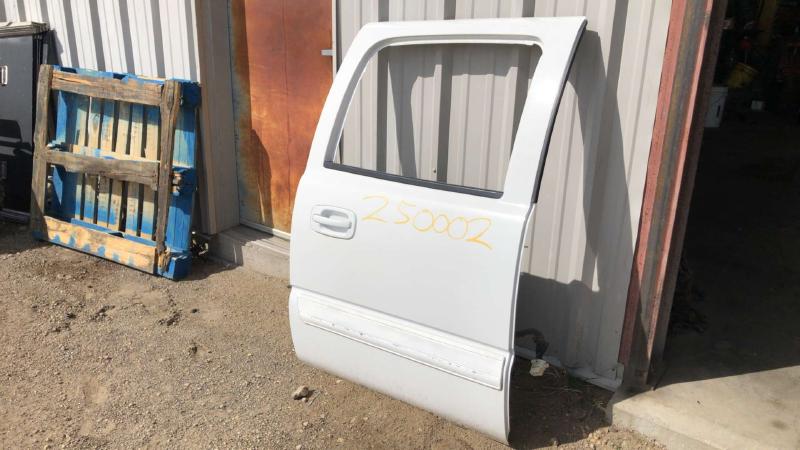 2000-2007 Chevy/gmc Suburban 1500 Series Rear Door RH