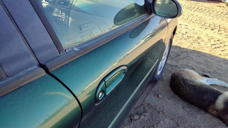2000-2007 Ford Taurus(see Also Taurus X) Front Door RH