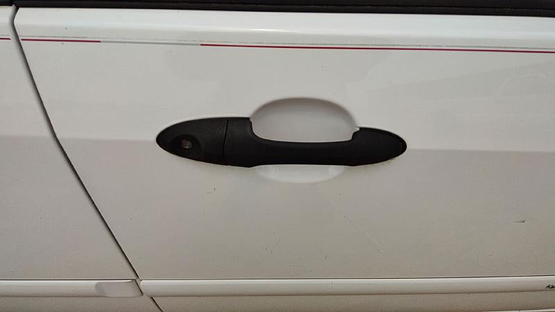 2000-2001 Ford Focus Not RS Outside Door Handle RH