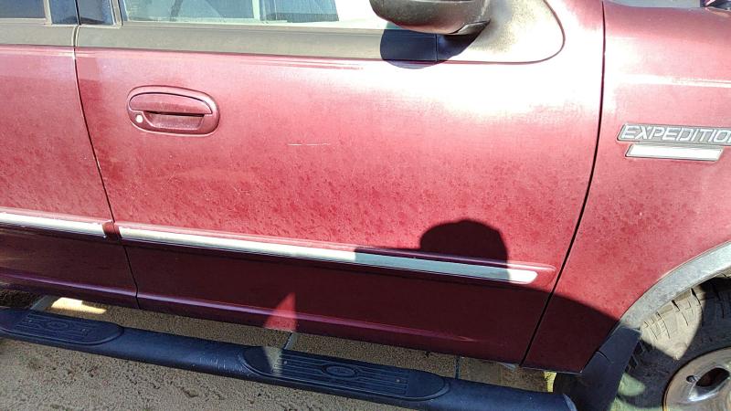 1997-2002 Ford Expedition Front Door RH