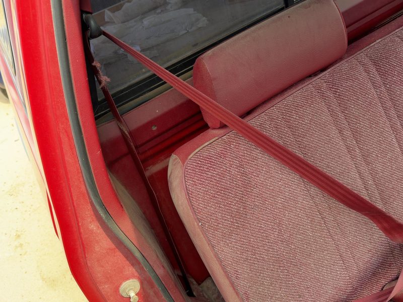 1991 Dodge Dakota (mid-size) Front Seat Belt RH