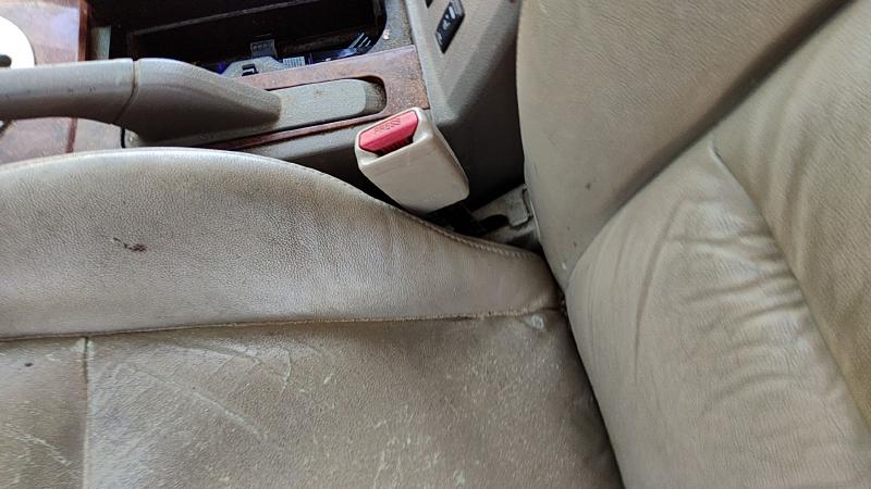 2004-2008 Nissan Maxima Front Seat Belt
