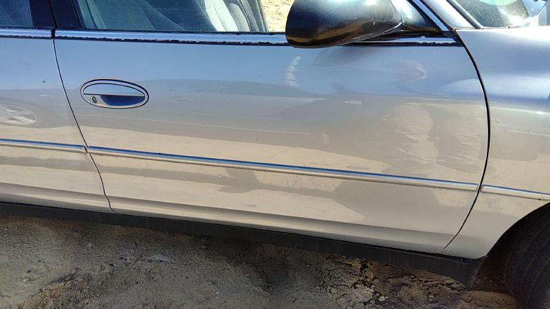 1998-2002 Oldsmobile Intrigue Front Door RH
