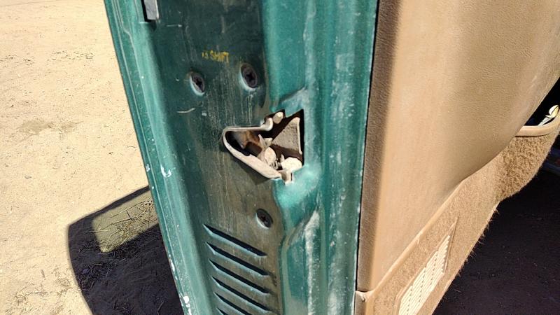 1988 Ford Pickup F150 Series Front Door Latch LH