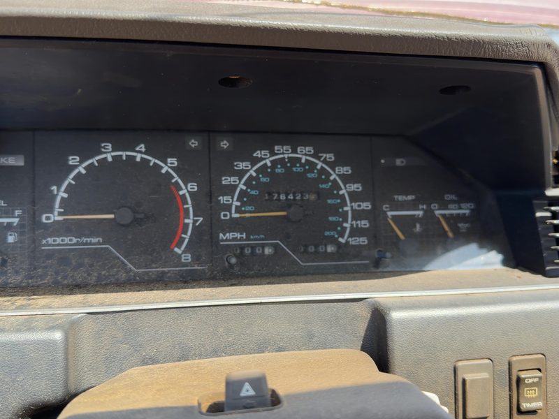 1987-1988 Nissan Maxima Dash Panel