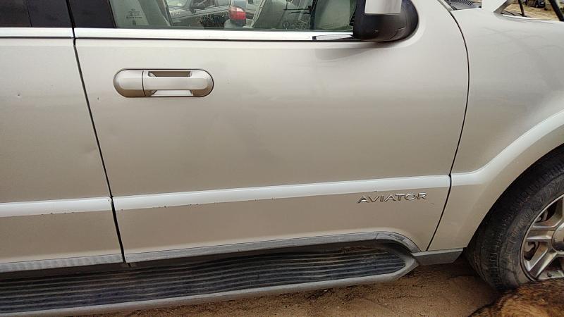 2003-2005 Lincoln Aviator Front Door RH