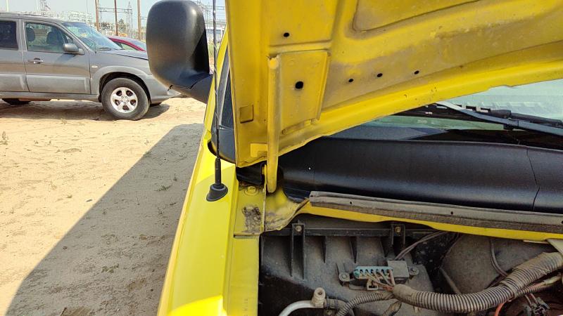 2002 Chevrolet Van Express 3500 Series Hood Hinge RH