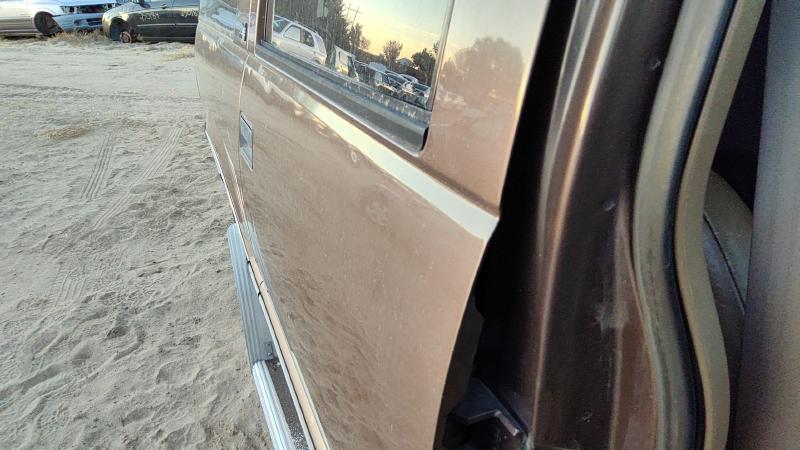 1992-2000 Chevy/gmc Suburban 1500 Series Rear Door RH