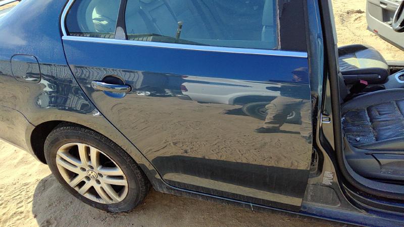 2005-2010 Jetta Except Gli Rear Door RH