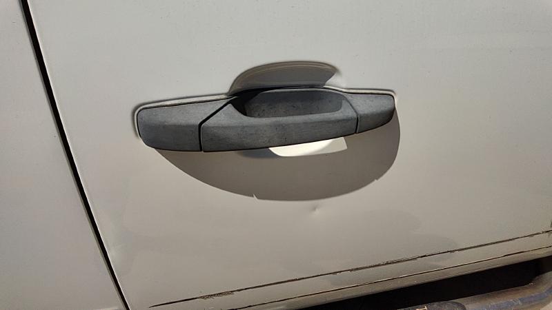 2007-2014 Chevrolet 2500 Silverado Pickup Outside Door Handle RH