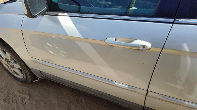 2007-2008 Chrysler Pacifica Front Door LH