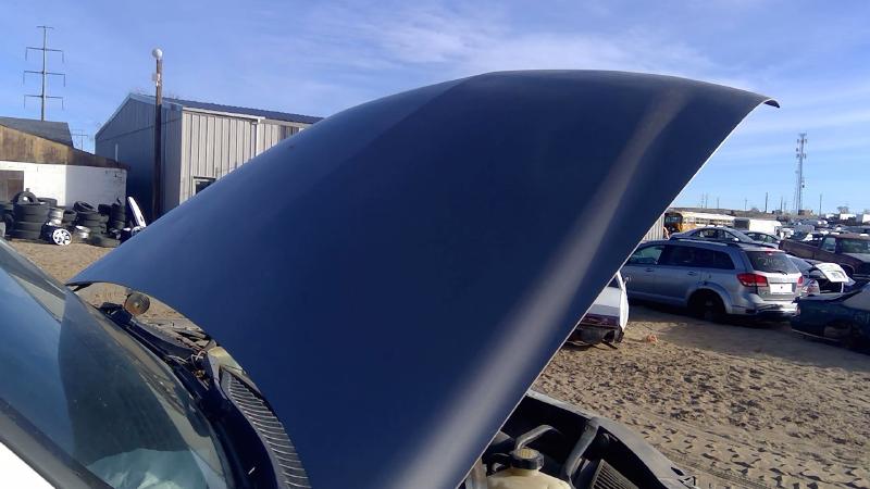 1999-2006 Chevrolet Tahoe Hood