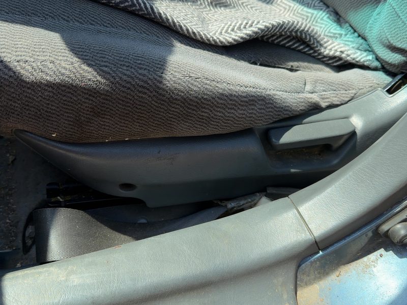 1997 Honda Civic (see Also Delsol & Crx) Seat Track LH