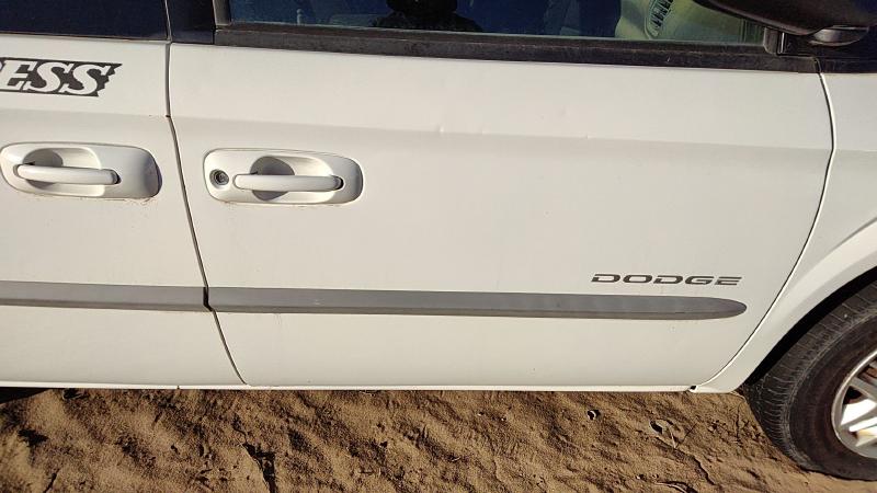 2001-2003 Dodge Caravan Front Door RH