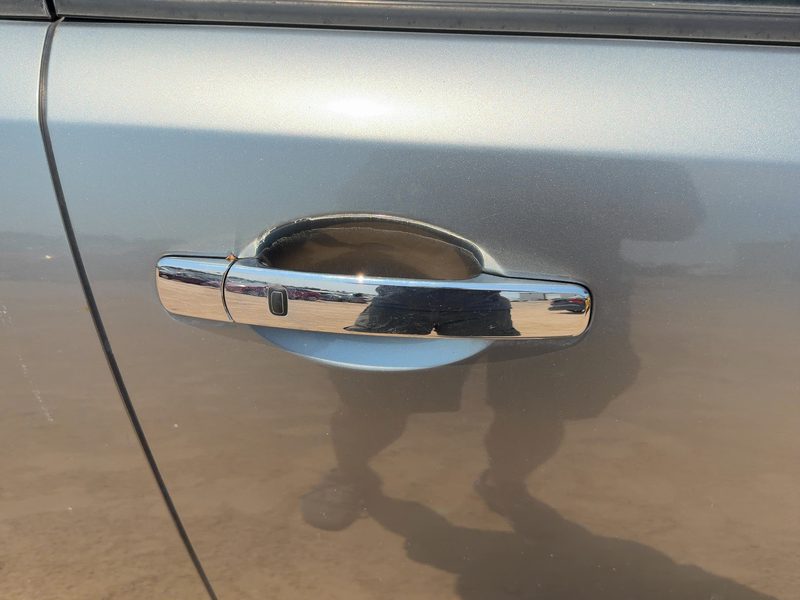 2003-2008 Infiniti FX Series Outside Door Handle RH