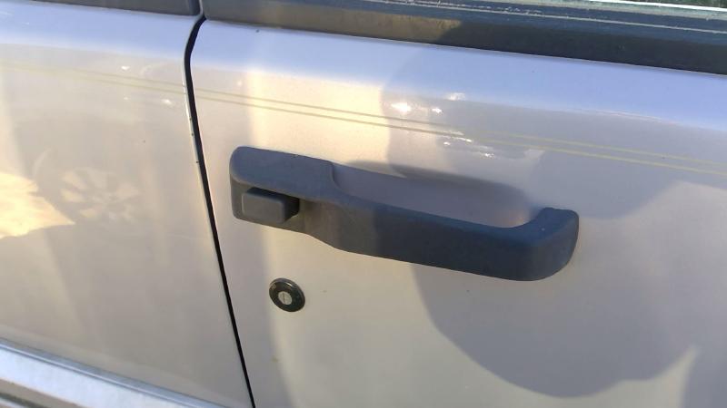 1994 Jeep Grand Cherokee Outside Door Handle RH
