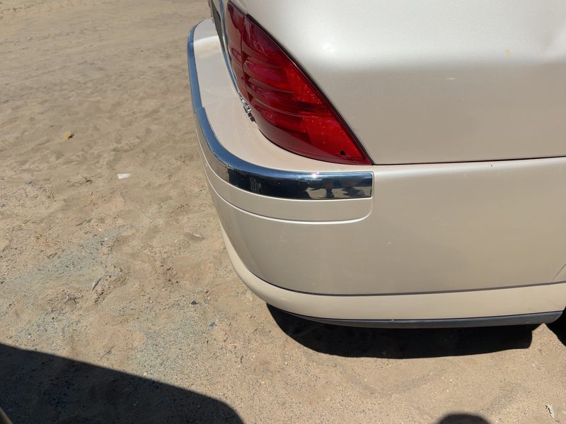 2000-2002 Lincoln LS Rear Bumper Assembly