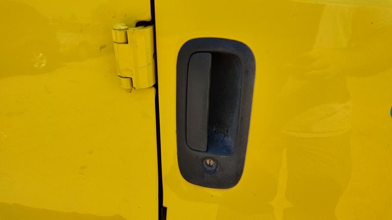 1996-2009 Chevrolet Van Express 3500 Series Outside Door Handle RH