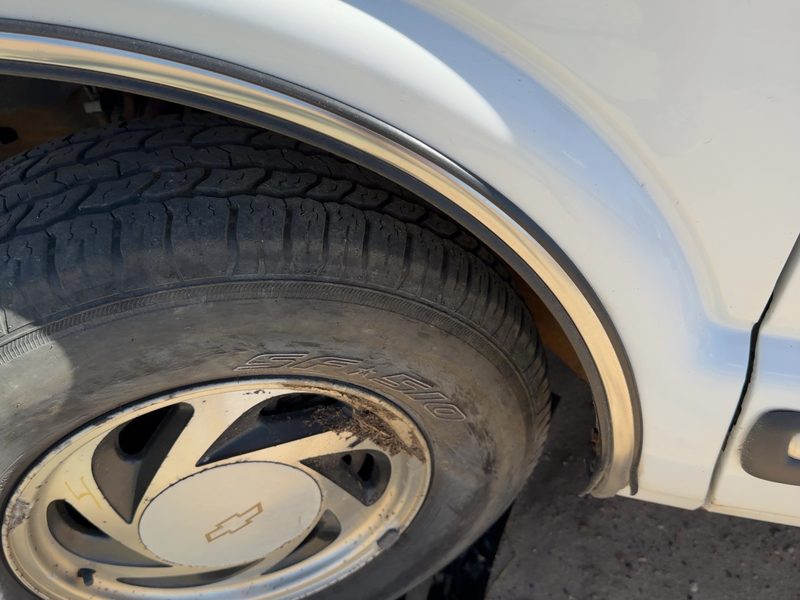 1994-2005 Blazer S10/jimmy S15 Fender Flare LH