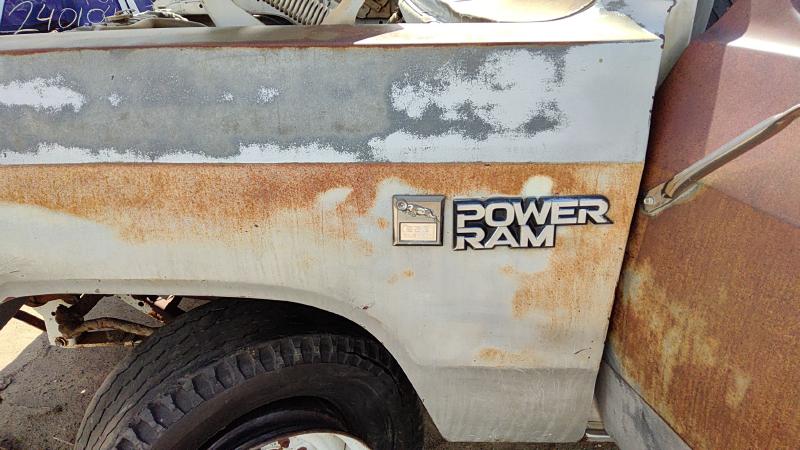 1981-1993 Dodge Pickup 250 Series Fender LH