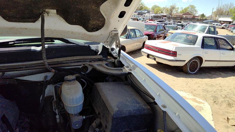 2007-2014 Chevrolet 2500 Silverado Pickup Hood Hinge RH