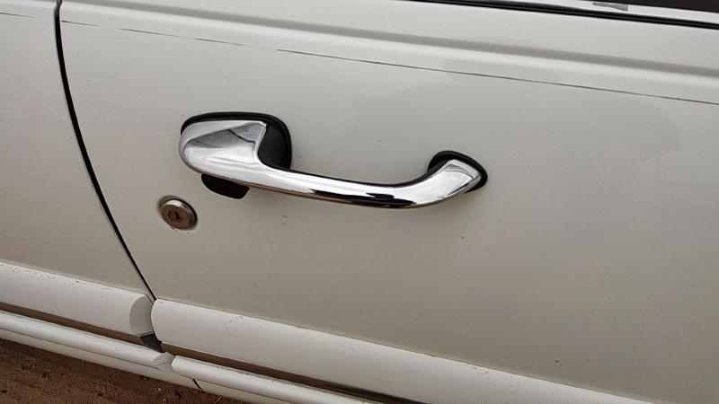 1998 Buick Lesabre (80 & Up) Outside Door Handle RH