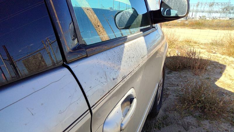 2004-2007 Dodge Caravan Front Door RH
