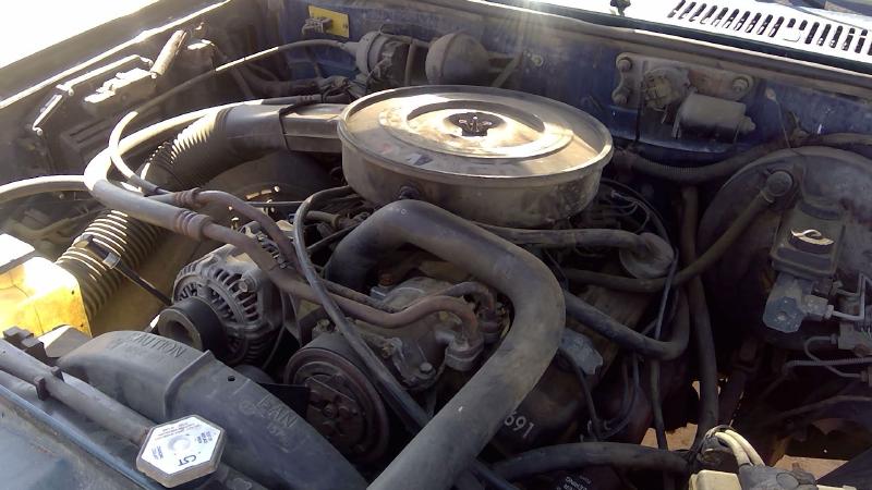 1992-2003 Dodge Dakota (mid-size) Cylinder Head