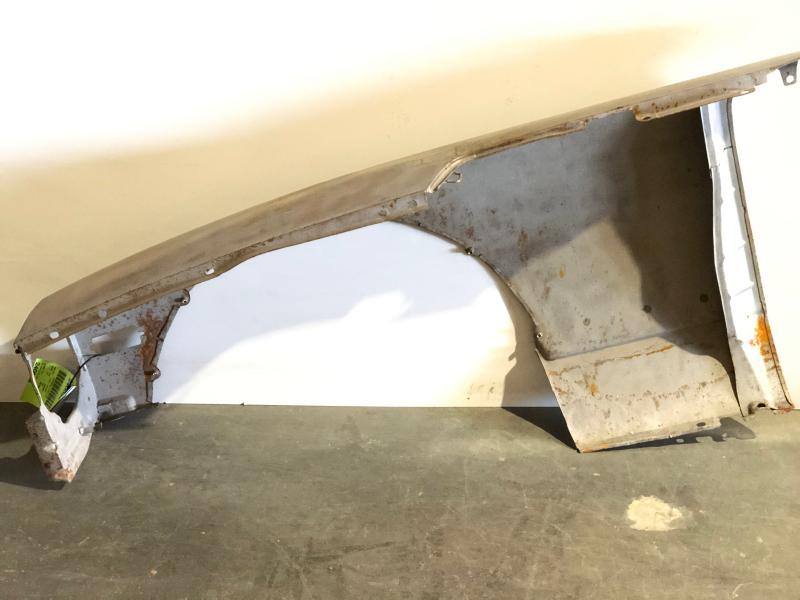 1970-1978 Nissan 240z Fender RH