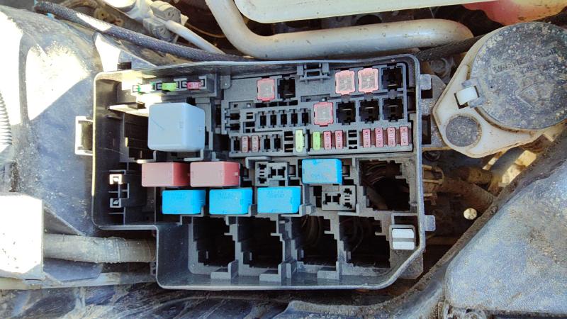 2006-2012 Toyota Rav-4 Engine Fuse Box RH