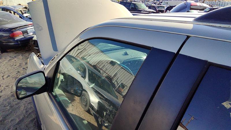 2002-2005 Explorer Front Door LH