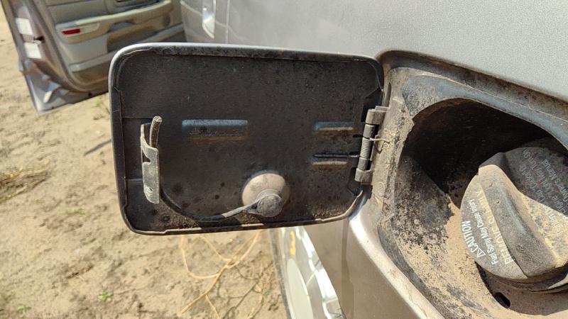 1999 Cadillac Deville (80 & Up) Fuel Tank Door