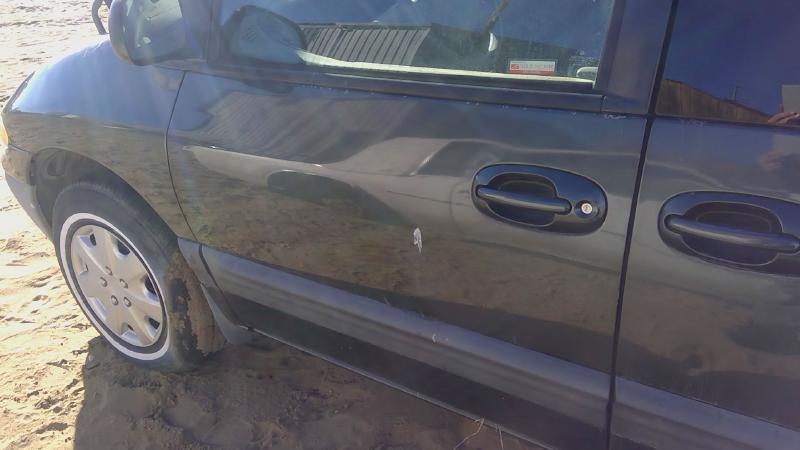 1996-2000 Voyager Front Door LH