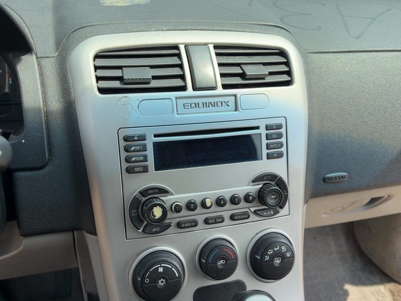 2006 Chevrolet Equinox Dash Panel